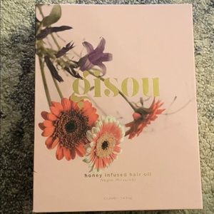 NEVER USED Gisou 3.4oz Hair Oil